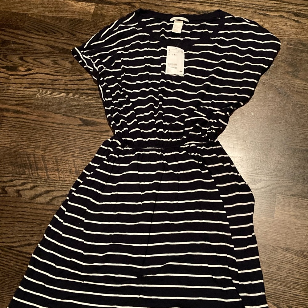 H&M Navy Striped Skater Dress NWT SIZE SMALL